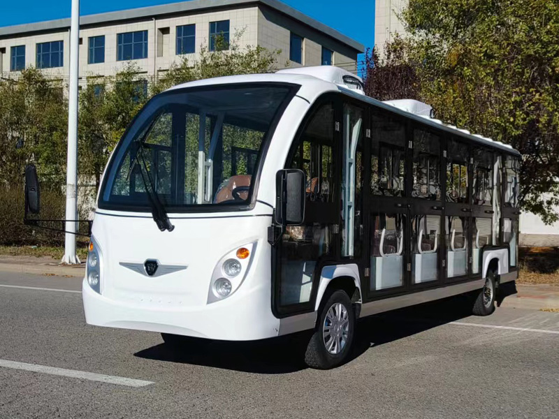 17座封闭电动观光车双空调