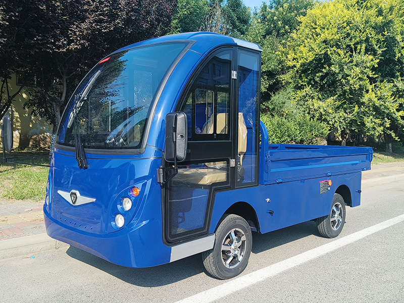 1吨封闭电动货车蓝色