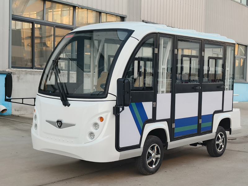 8座封闭电动观光车侧门定制
